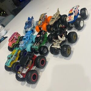 Monster Truck Toy Set - Multicolor